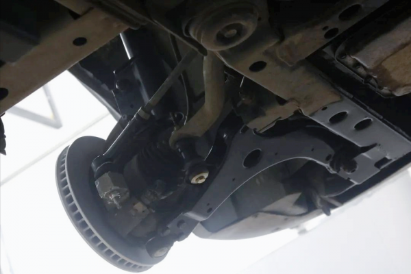 怪獸修車：2010年的老款GL8全車整備翻新，滿血復活，重回巔峰