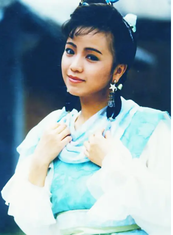 你喜歡《俠客行》哪個版本的女主？