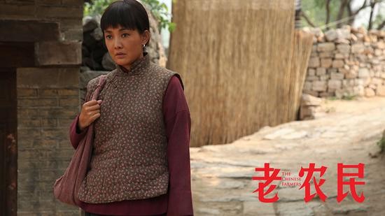 24歲嫁億萬富豪，從全國冠軍到8登春晚，牛莉到底憑什麼？