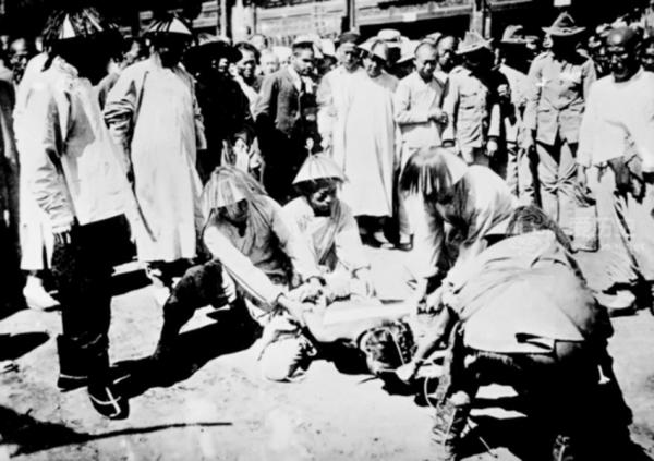 囚犯被砍頭後,屍體竟然不翼而飛 囚犯被砍頭後,屍體竟然不翼而飛