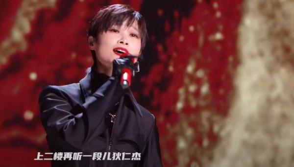 湖南臘八晚會成《披哥》聯歡會，趙文卓C位，言承旭貢獻收視峰值