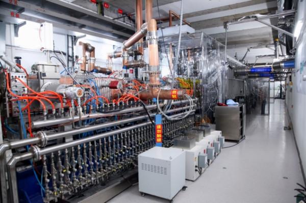 ADS超導直線加速器樣機實現百千瓦高功率連續束流穩定執行