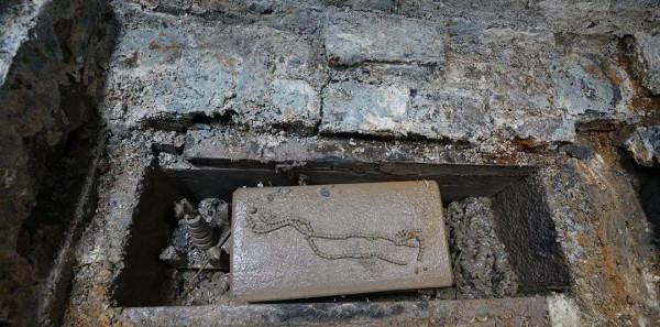 上海古鎮發現一口宋代古井，6年後卻挖出千年地宮，出土4顆佛舍利