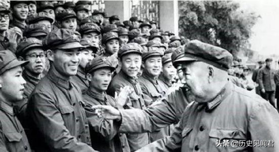 對越反擊戰最倔師長:罷官坐牢無所謂,越南俘虜一個都不會放 對越反擊戰最倔師長:罷官坐牢無所謂,越南俘虜一個都不會放