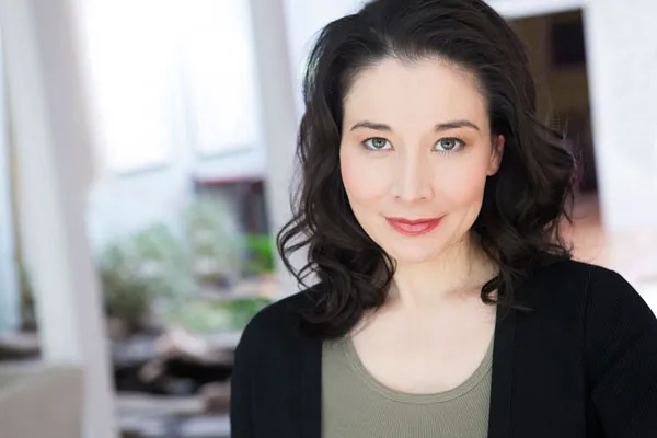 72歲大爺退休工資不夠花想找個老伴分擔生活，67歲大媽：想得美