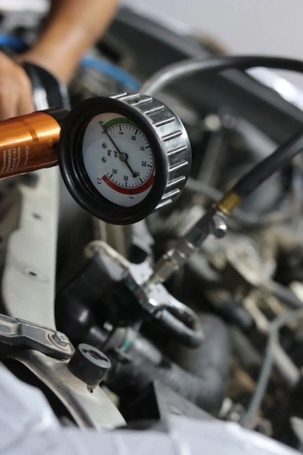 怪獸修車：翻新一輛13年的雷克薩斯GX460，最終滿血復活變新車