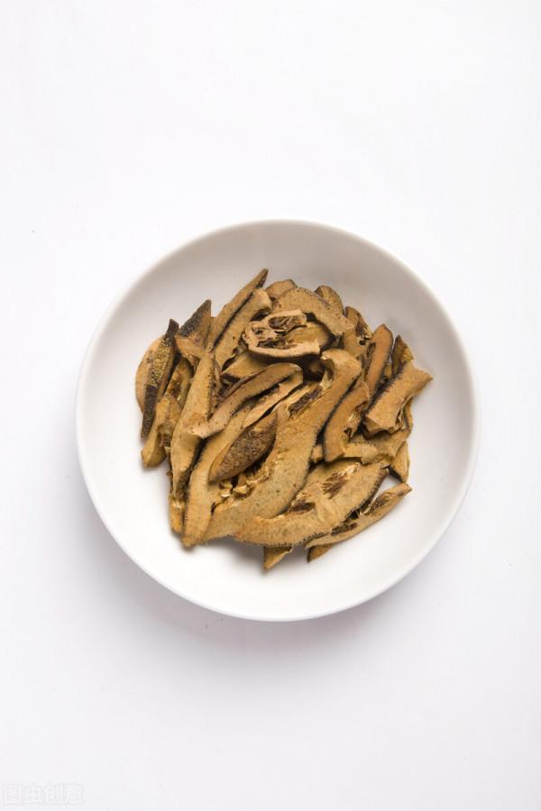 喉嚨處有異物感，慢性咽炎怎麼治？一劑會厭逐瘀湯，助你活血行氣