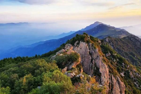 京郊藏了一條絕美國道，承包了京城最美秋色，秋意正濃，如詩如畫