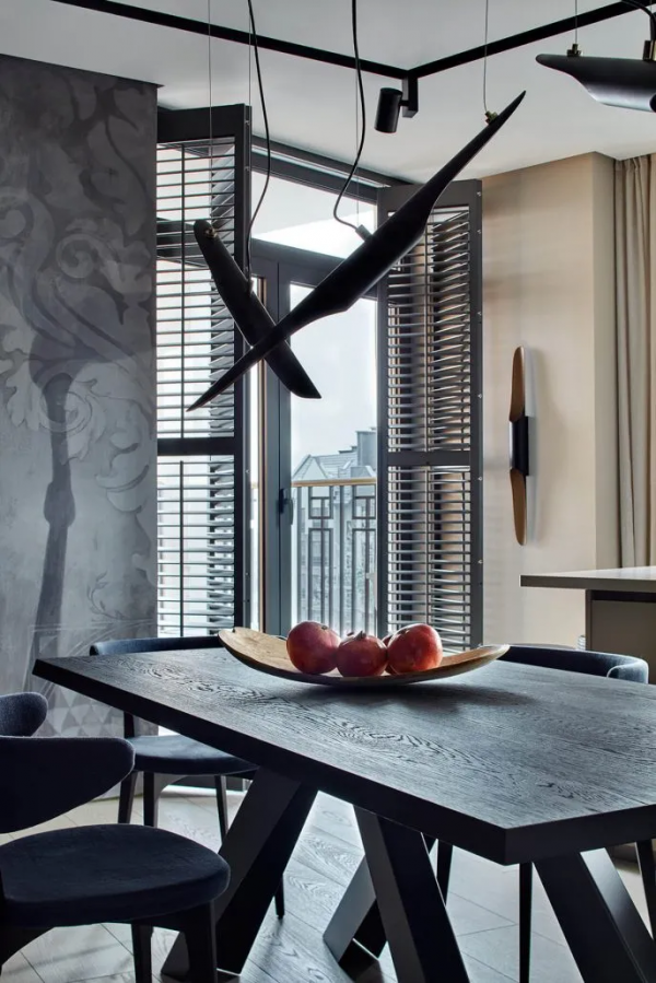 一居室小戶型，經典黑色系