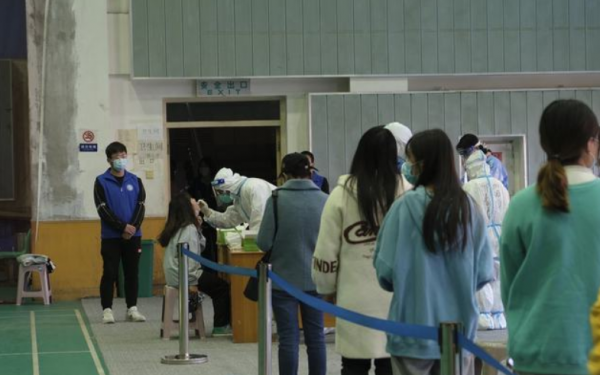 甘肅3名17歲學生確診，行程曝光引全網怒贊：你根本不懂中國青年