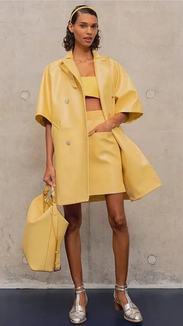 誰說女知識分子不時髦?會寫字的女人,穿得好更好看 誰說女知識分子不時髦?會寫字的女人,穿得好更好看