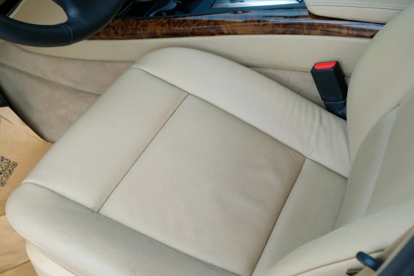 二手寶馬X5硬實力面面俱到，20來萬價效比令人怦然心動