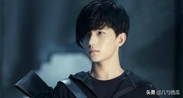 出道靠老師人脈，走紅後靠楊洋“續命”，喬欣何時能靠自己出圈？