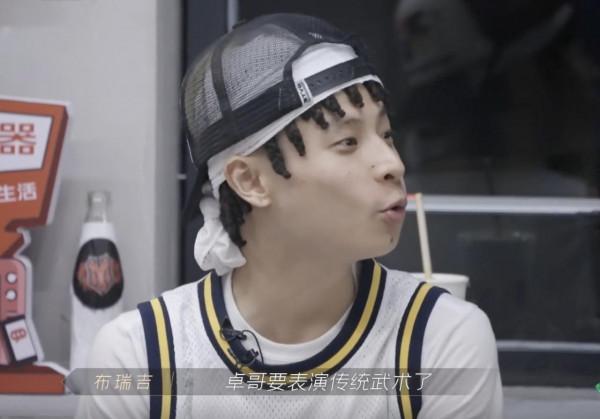 《披荊斬棘的哥哥》趙文卓擅長繡花，背後的原因只有內地觀眾才懂