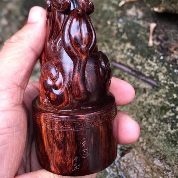 海黃紫油梨老料招財貔貅