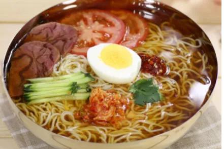 風靡一時的延吉冷麵，為啥“火不動”了？轉行老闆:3個弊端已證實