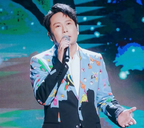 東方衛視跨年晚會遭投訴，捲入張信哲代言風波，已有人開始抵制