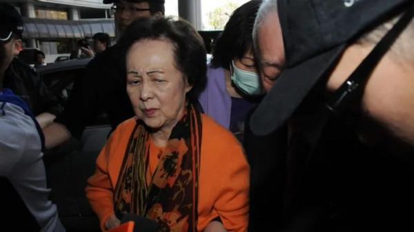 人前是巨星，人後是保姆？這5位明星，不被婆婆認可