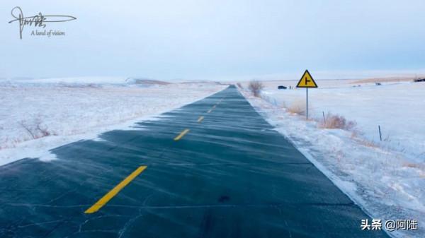 在冬天穿梭於內蒙古的各個城市,可以感受到與眾不同的一路冰雪 在冬天穿梭於內蒙古的各個城市,可以感受到與眾不同的一路冰雪
