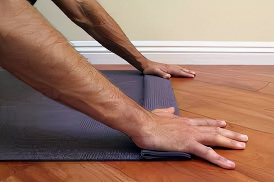 瑜伽乾貨分享：1個小技巧，遠離手腕疼