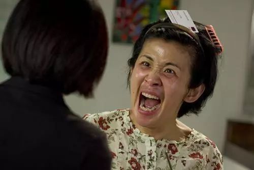 拉不下臉就不要演丑角了，7位女星告訴你，什麼叫扮醜不做作