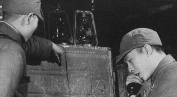 1949年,軍統少將穿解放軍軍裝前往北平,世人才知戴笠愛將竟是特工