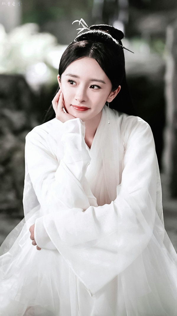 影視劇同款衣服買回家，不止買家秀和賣家秀區別，還隔著星辰大海