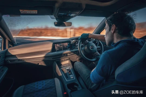 大眾 | 新一代高爾夫R能否令傳奇再現? 大眾 | 新一代高爾夫R能否令傳奇再現?