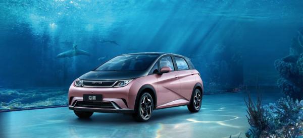 頂配才有高功率電機,最低配不接受預定,比亞迪海豚值得買嗎? 頂配才有高功率電機,最低配不接受預定,比亞迪海豚值得買嗎?