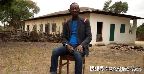 非洲貧民窟的“精美男人”，打工兩年只為買一雙皮鞋，妻兒靠吃葉子當主食