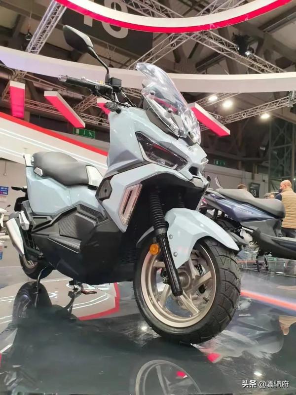 三“羊”開泰——米蘭車展三陽三款全新踏板車亮相