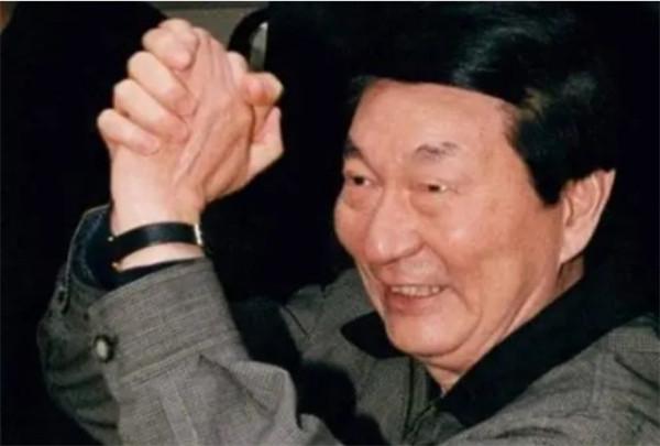18年前，朱鎔基離任講話，對中國的未來表達了幾點“擔心”