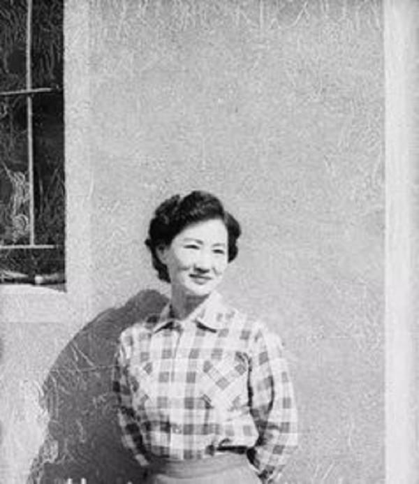 張學良獲得自由身後，立即飛往紐約，在蔣士雲那裡住三個月