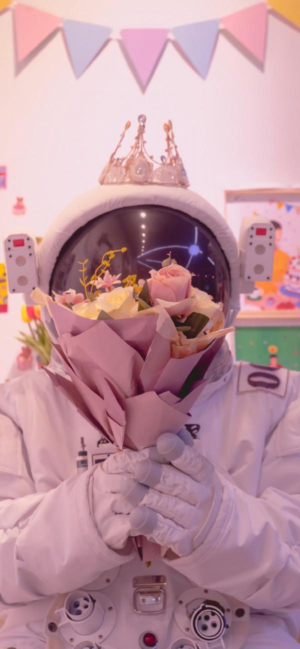 宇航員桌布｜總有一場相遇，帶著溫柔奔赴而來