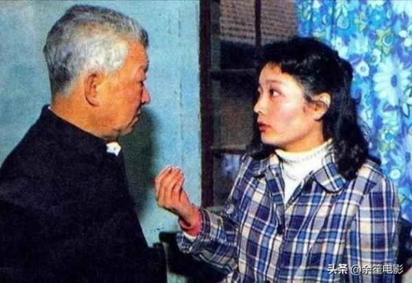 80年代當紅女星張閩，巔峰時“棄夫”遠走美國，如今怎麼樣了？