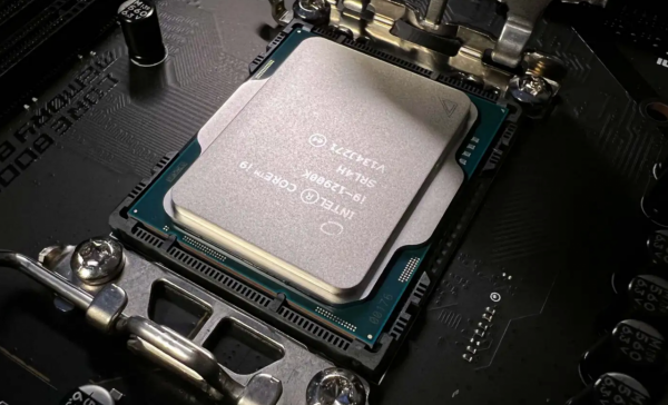 英特爾的 Alder Lake CPU 是面向未來的飛躍,但面臨激烈競爭 英特爾的 Alder Lake CPU 是面向未來的飛躍,但面臨激烈競爭