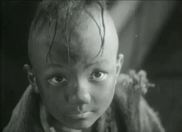 老電影（0466）《三毛流浪記》崑崙影業公司（1949）電影劇照欣賞