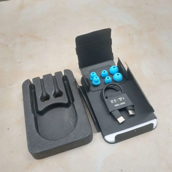 Beats Flex &amp; 索尼WI-C310 &amp; Smartisan DS200 項圈掛脖藍芽耳塞分享