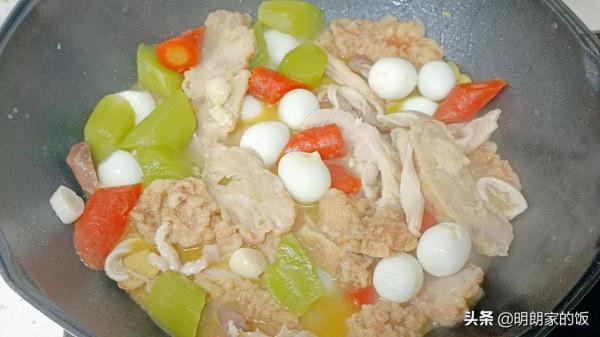 三口之家的一餐:蒸排骨、燉酥肉、醪糟小湯圓,太滿足了 三口之家的一餐:蒸排骨、燉酥肉、醪糟小湯圓,太滿足了