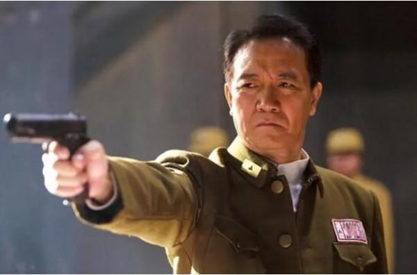 油頭粉面就別演軍人了，這9位男星告訴你，什麼才是軍人形象