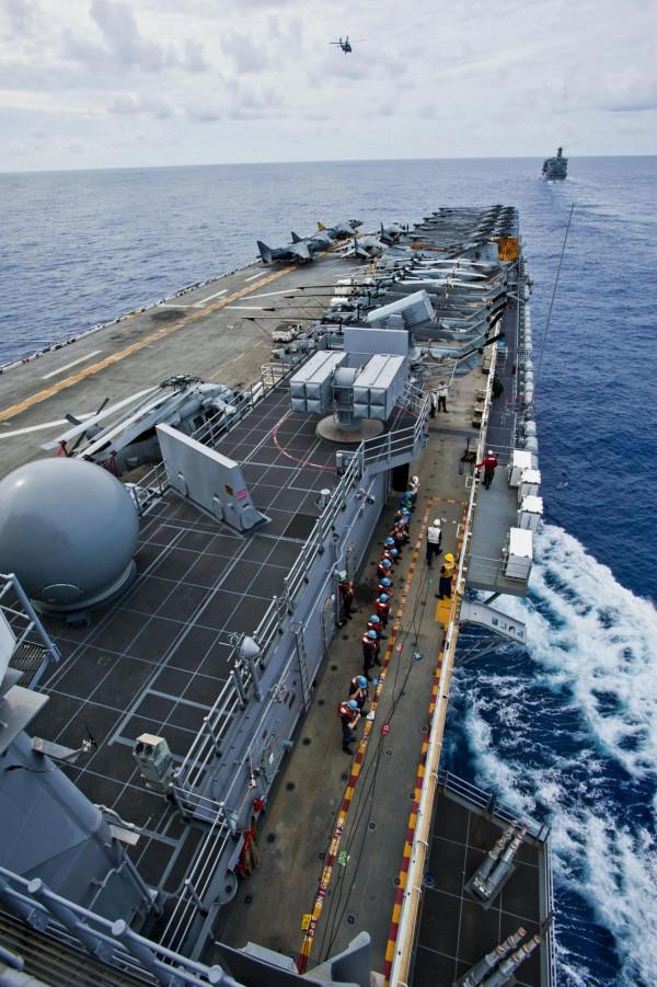 LHD“黃蜂”級兩棲攻擊艦圖集（222圖）