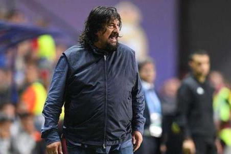 博格斯讚揚伊卡爾迪的心理素質有進步,C羅的戰術細節具有優勢 博格斯讚揚伊卡爾迪的心理素質有進步,C羅的戰術細節具有優勢