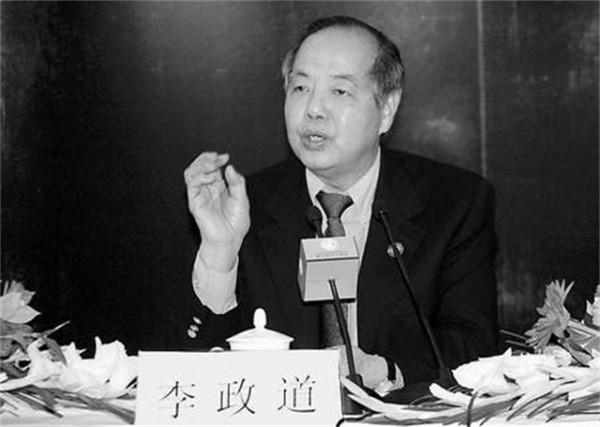1974年，李政道回國受毛主席接見，主席：有上海人，那有沒有下海