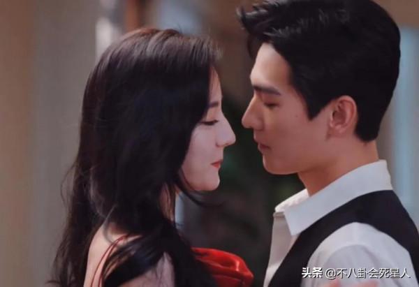 90後小花陣容大洗牌:李沁、鞠婧禕崛起,楊紫尷尬,熱巴一騎絕塵 90後小花陣容大洗牌:李沁、鞠婧禕崛起,楊紫尷尬,熱巴一騎絕塵