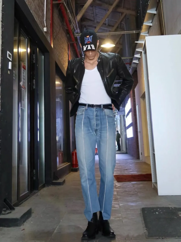 不穿秋褲的明星如何過冬？