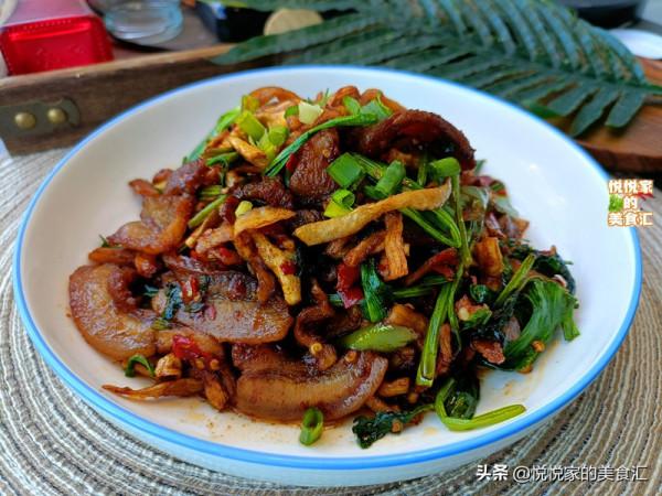 湘菜最有名的家常小炒，堪稱下飯菜的“天花板”，鹹香開胃真好吃