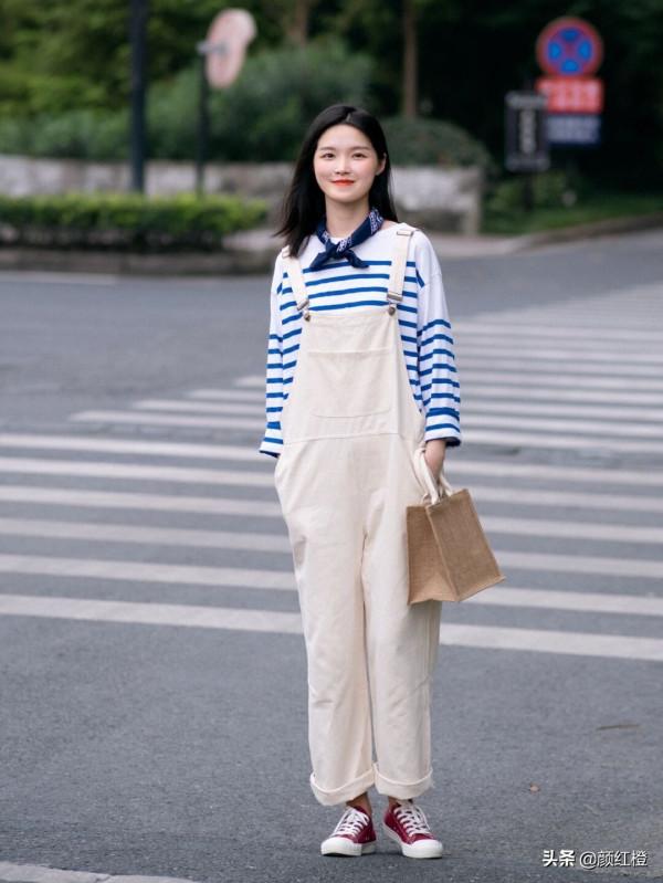 秋天,這樣穿“條紋衫”才高階洋氣,搭配牛仔褲舒適日常又減齡 秋天,這樣穿“條紋衫”才高階洋氣,搭配牛仔褲舒適日常又減齡