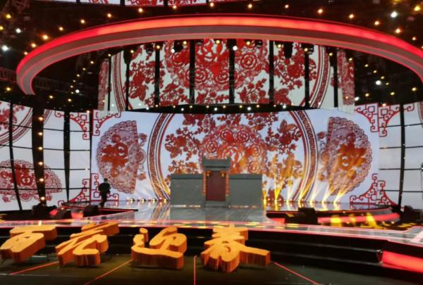 2022文聯春晚來了!楊冪時代少年團現身錄製,周濤被曝不擔任導演 2022文聯春晚來了!楊冪時代少年團現身錄製,周濤被曝不擔任導演