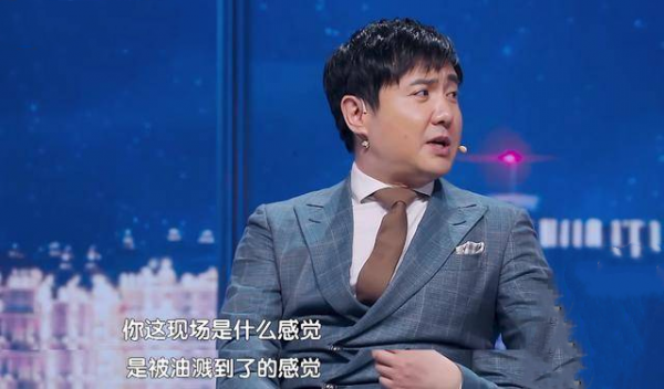 熱巴吐舌、萬茜嘟嘴、倪妮撩頭髮，女星油膩起來就沒男星什麼事了