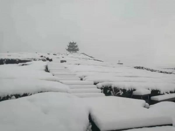 恰似北國風光，浪漫宣恩瑞雪入景好搶眼！